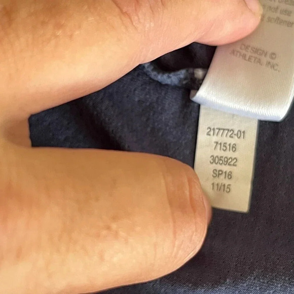 Athleta Gel Mesh Supercharged Tank Womens Size L Blue Sports Bra Built-In Active - Picture 7 of 7